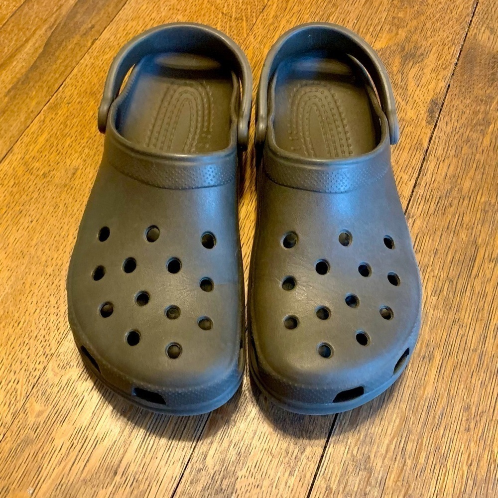 CROCS Classic Clog Brown Unisex Slides Mens 9/Womens 11 Slip-On Shoes Water